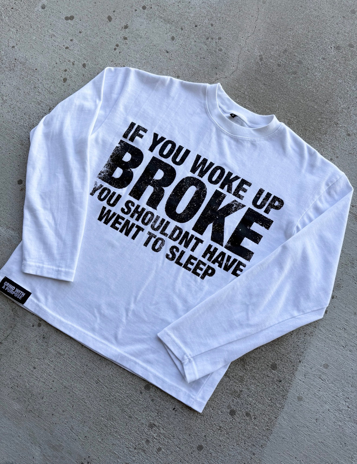 Statement LS Tee