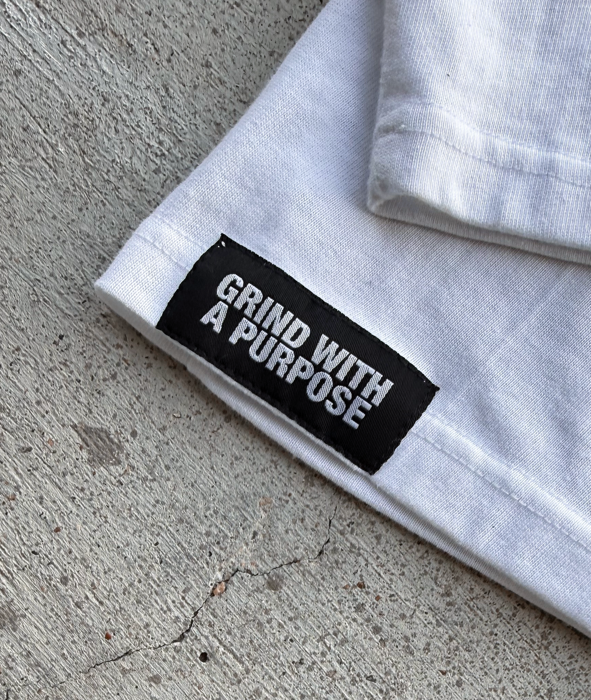Statement LS Tee